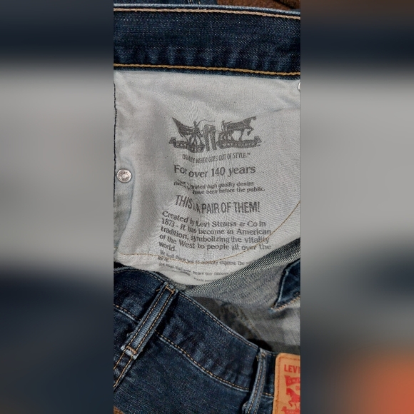 Levis 559 Jeans Relaxed Straight Leg Denim Blue Pants Dark Wash Men Size 48x28 - Picture 6 of 9